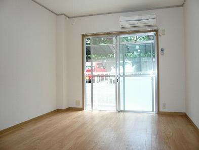 エステートピア湘南 ベッドルーム