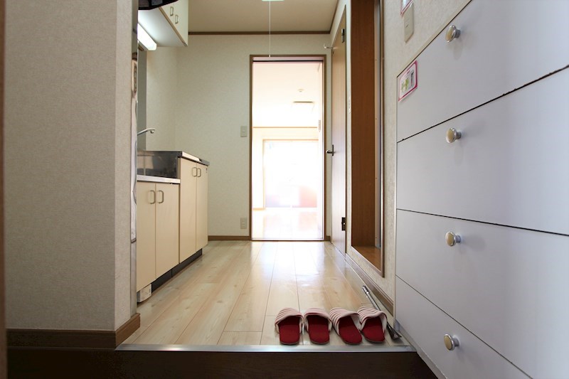 ポヌール湘南Ｂ 玄関