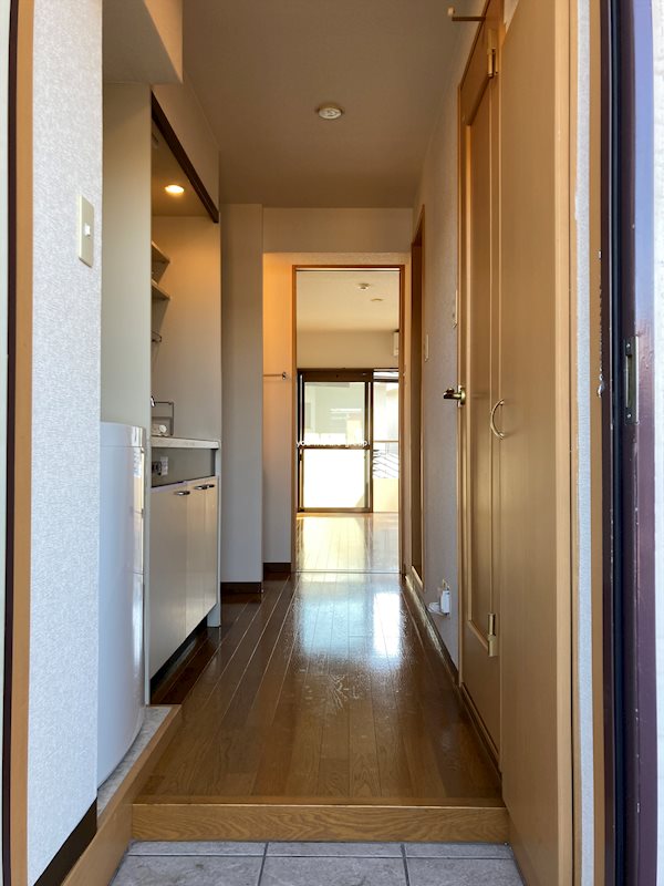 ローズパル 玄関