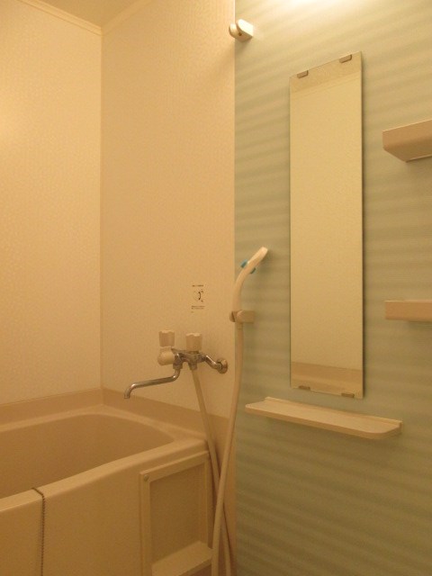 アース湘南台 風呂画像