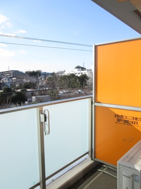アース湘南台 ベランダ