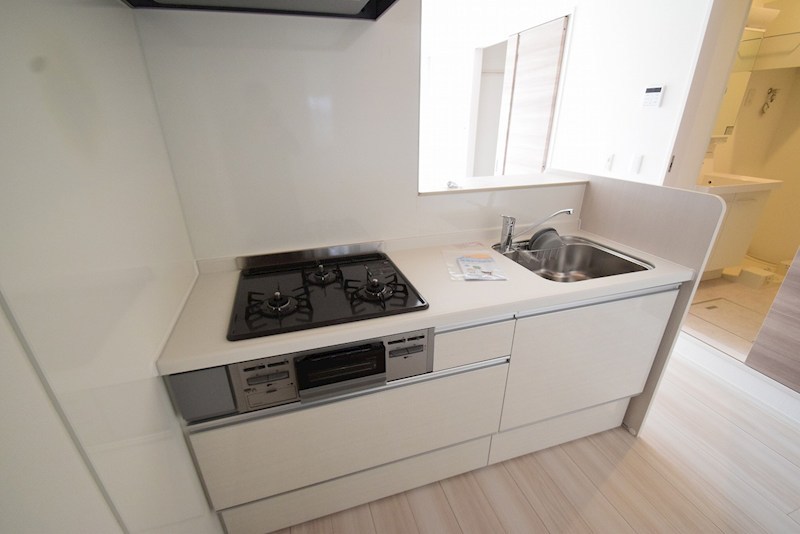 エミグランド愛甲石田 キッチン