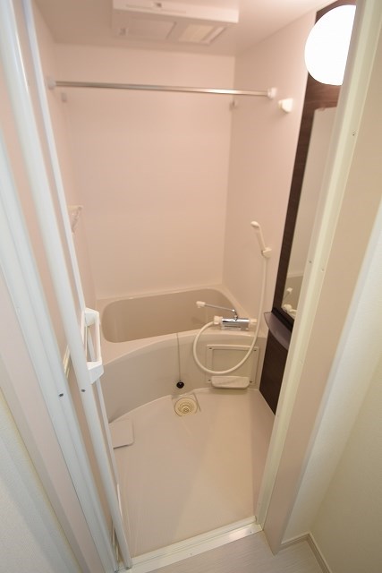 バス リブリ・サン湘南 風呂画像