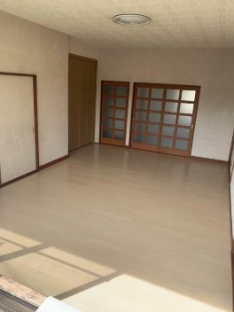 山北貸家 リビング