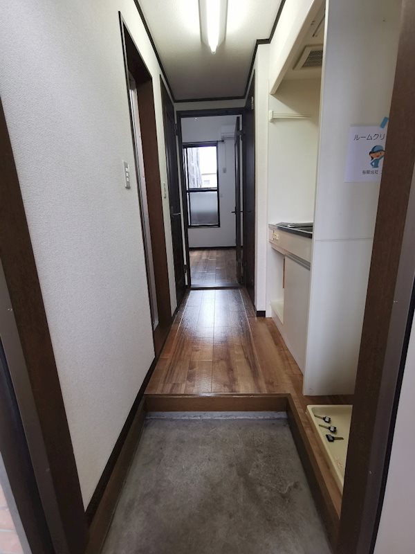 グレイスK 玄関