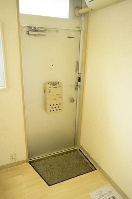 コスモＡｏｉ上土棚 玄関
