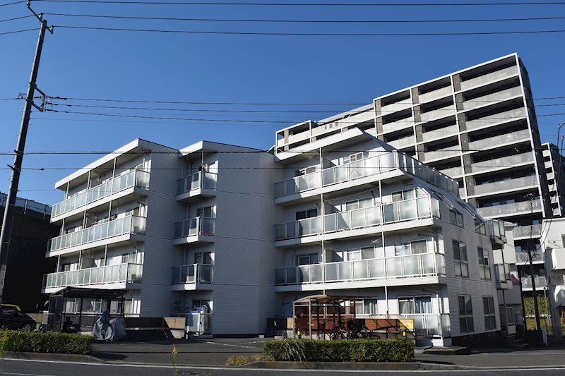 コリーヌマンション 303号室 外観
