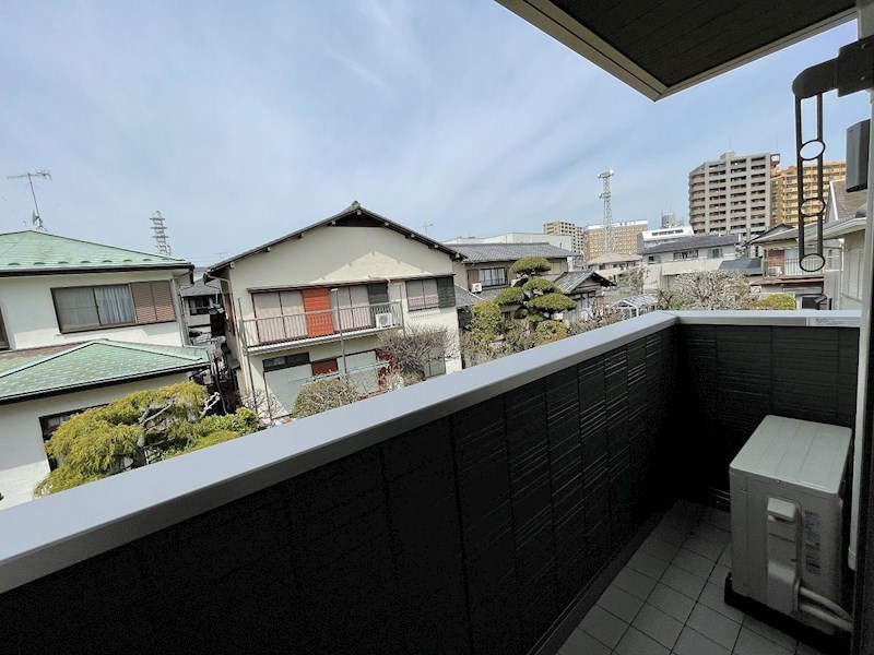 マ・メゾン鵠沼花沢　B ベランダ