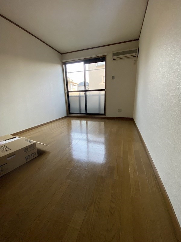 ハイツ安増 ベッドルーム