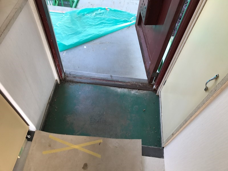 裕源ハイツ 玄関