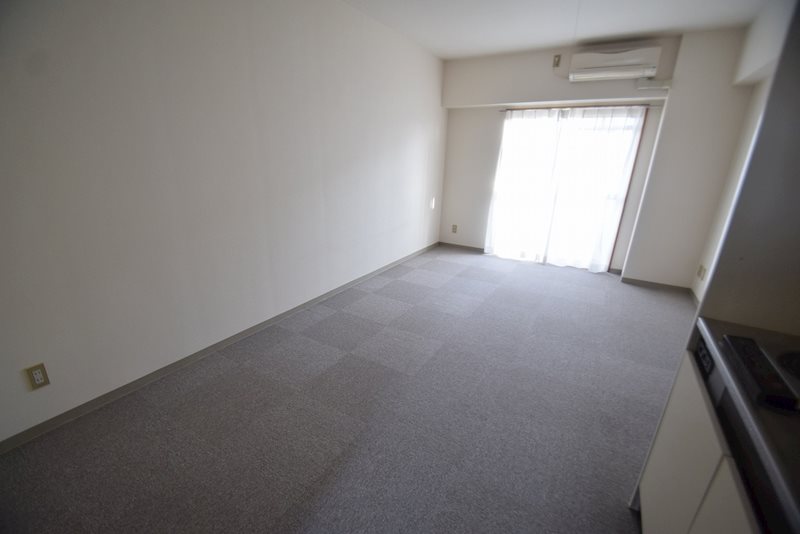 ベルフラワーハイツ伊勢原 リビング