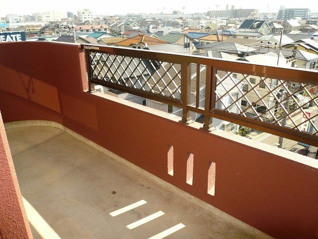 ツインベル・ローズ館 ベランダ