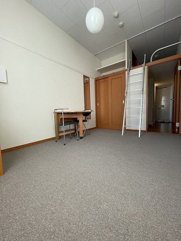 プラムガーデン リビング