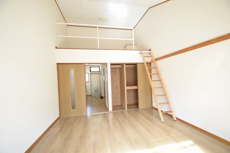 プランドール東町 リビング