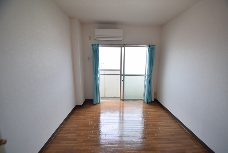 レジデンスカープ厚木 リビング