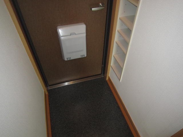 パル平塚Ⅱ 玄関