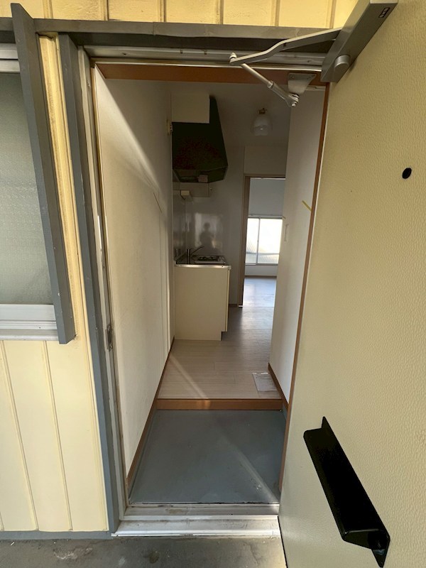 ハイムローラス 玄関