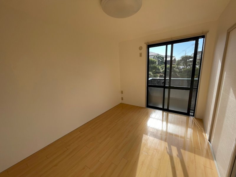 ハイツディアス ベッドルーム