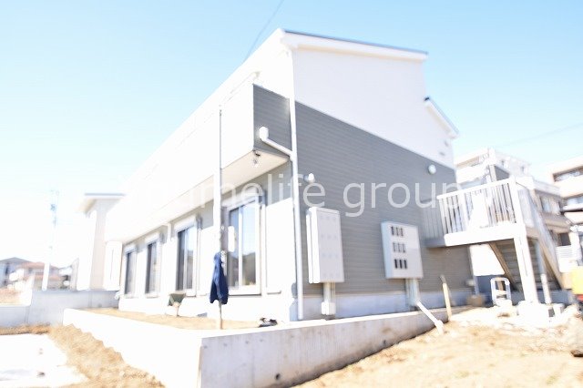 レブンワース 205号室 外観