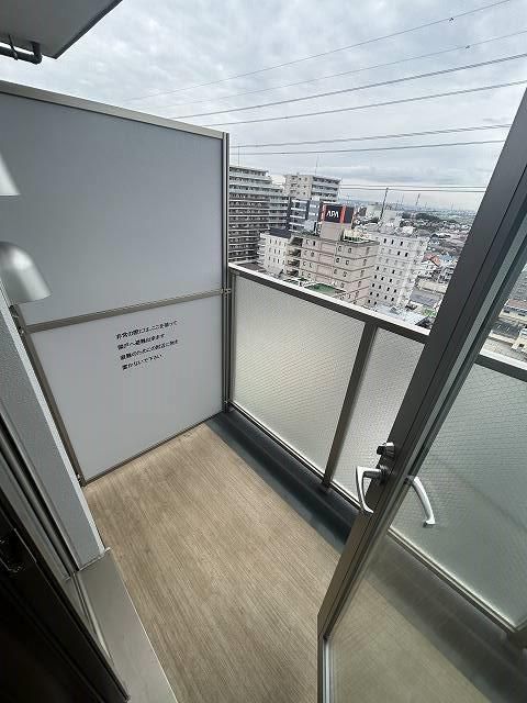 小田急伊勢原駅前マンション ベランダ