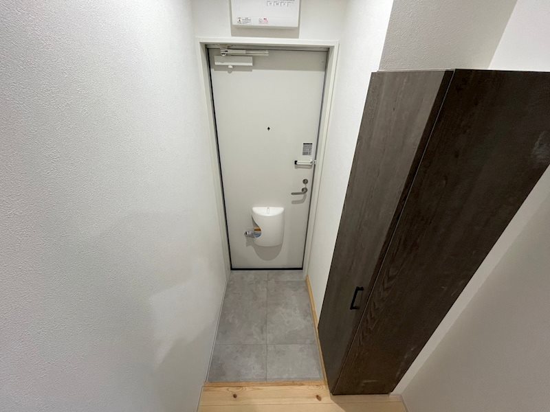 monte・interno（モンテインテルノ） 玄関
