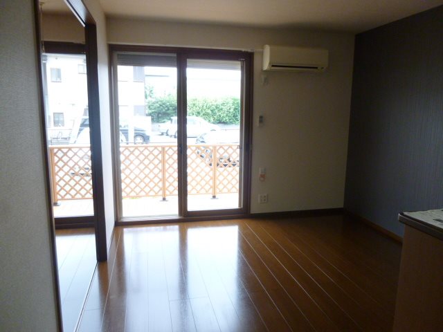 コンフォート壱番館・弐番館Ⅰ リビング