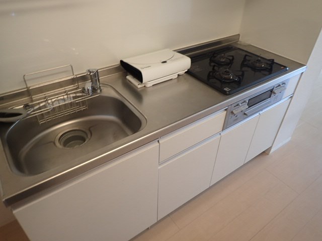 LUANA湘南 キッチン