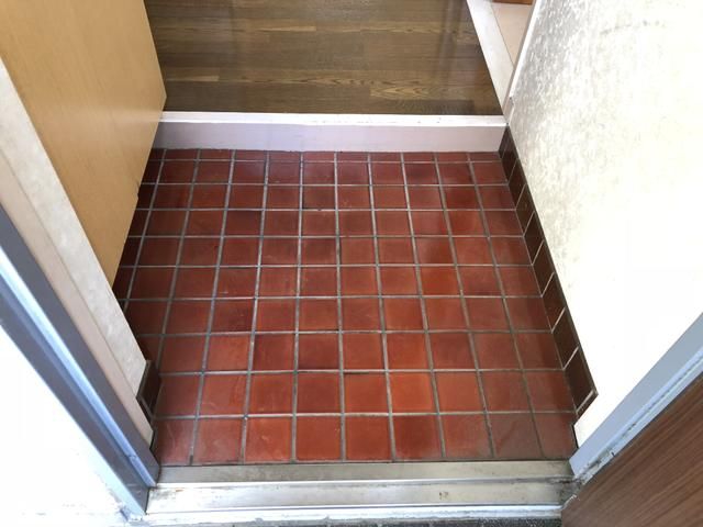 メゾン長井 玄関