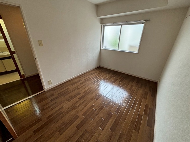 メゾン長井 ベッドルーム