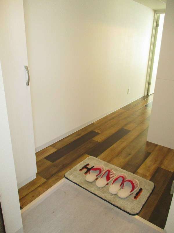 パサージャ  玄関