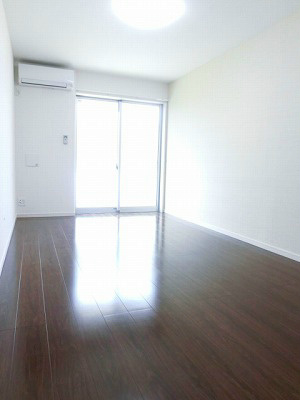 リブリ・FEEL-M湘南Ⅱ リビング