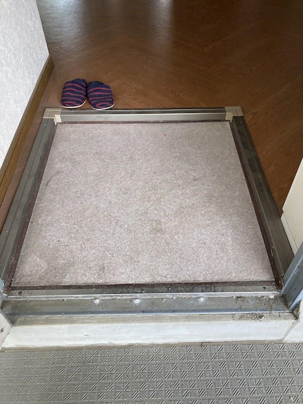 エーデルハイム 玄関