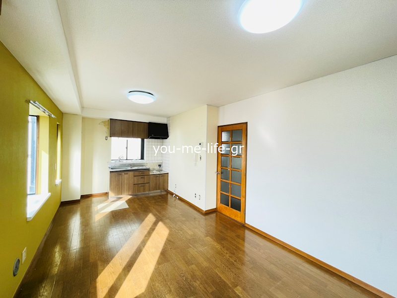 カサフェリース リビング