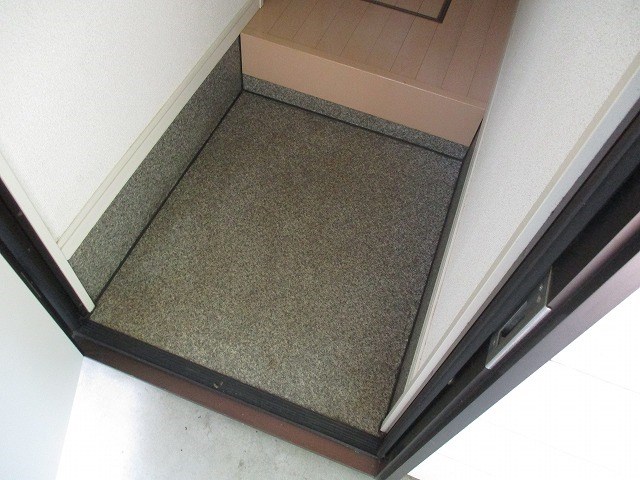 モンステラ戸塚 玄関