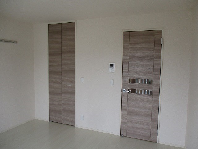 T.エテルネル リビング