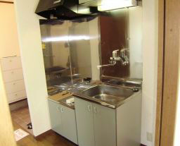 ヤマミチハイツ 玄関