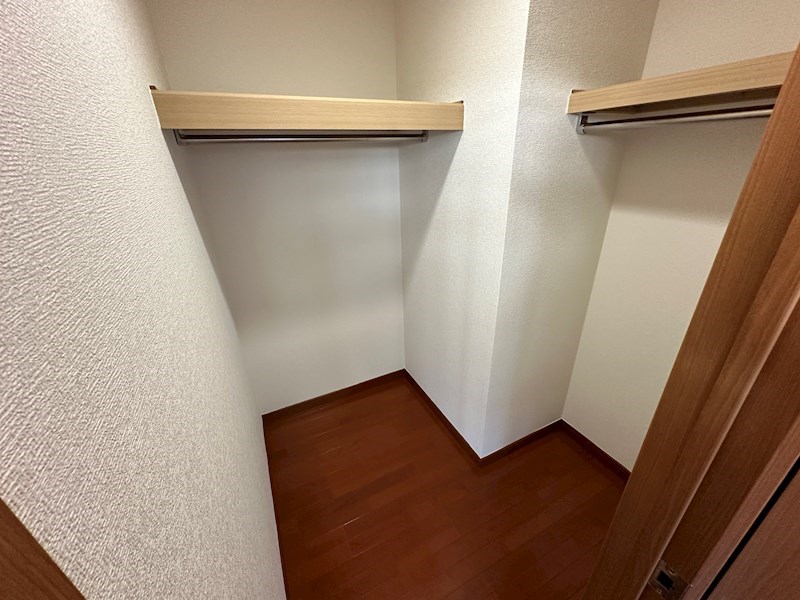 ラトゥール　レジュモー 収納
