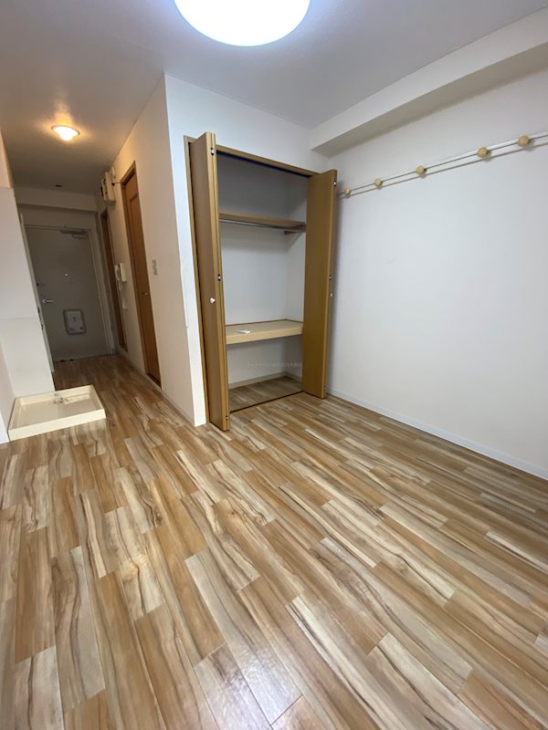 ファーストシティ六会 リビング