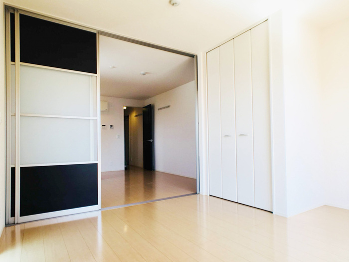 カリーサビラー リビング