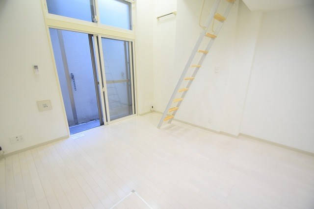 La fonte(ラ・フォンテ) リビング