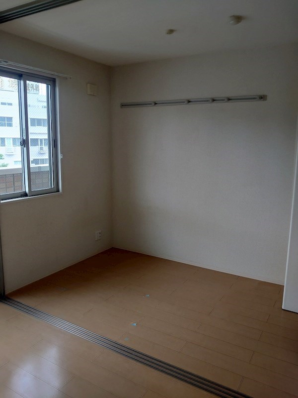 コートロイヤルアネックス ベッドルーム