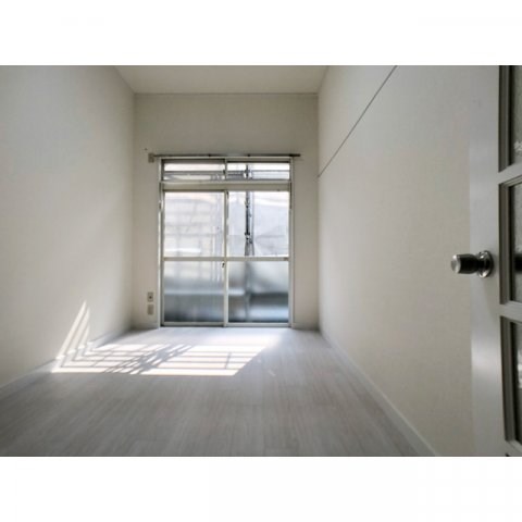 リモード本厚木B棟 ベッドルーム