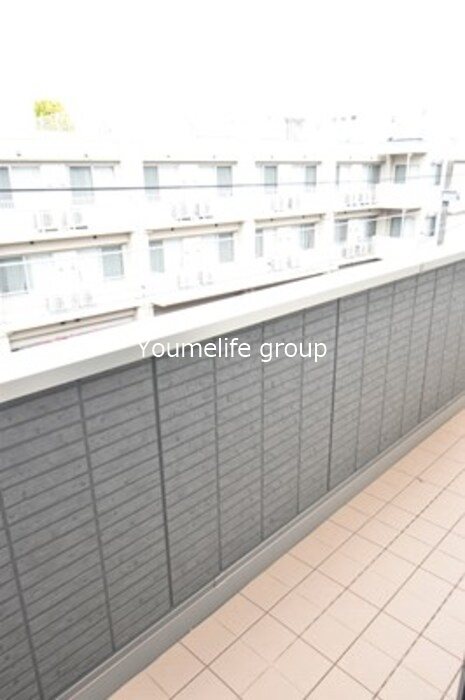 ヴィクトワール ベランダ