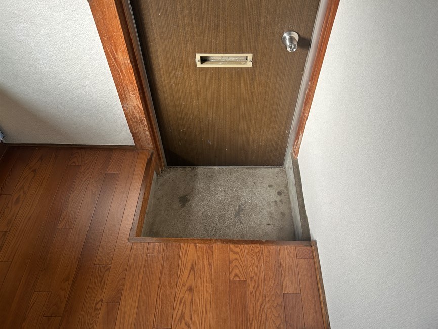 コーポ青木 玄関