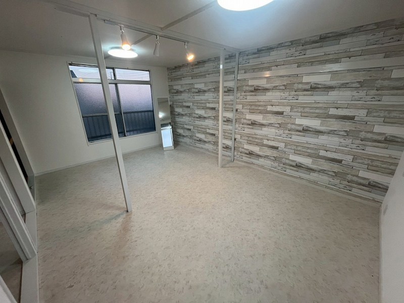 第３ミドリハイツ リビング