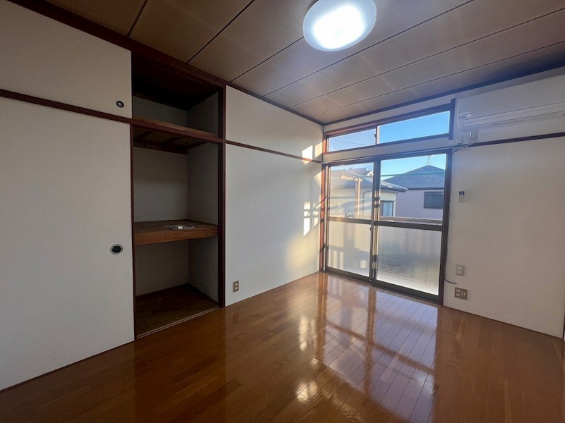 第2グリーンハウス  リビング