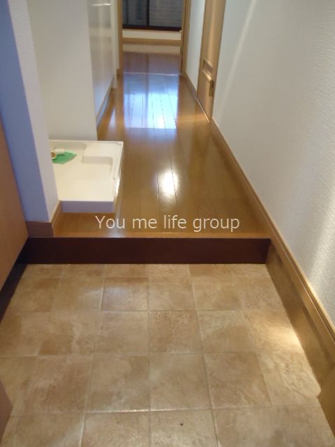 カンタビア湘南 玄関