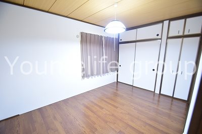 フローラルハイツ ベッドルーム