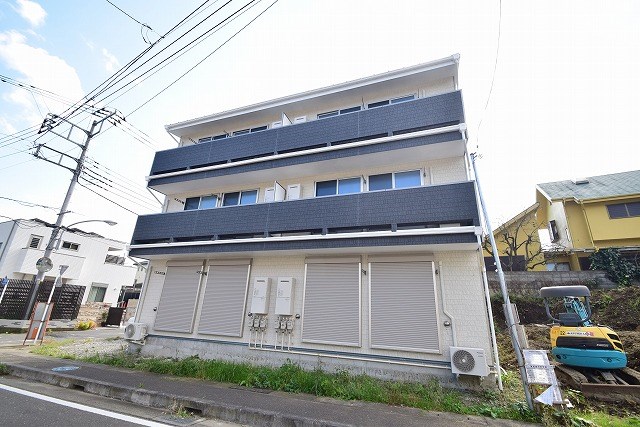 ブライティア二宮 302号室 外観