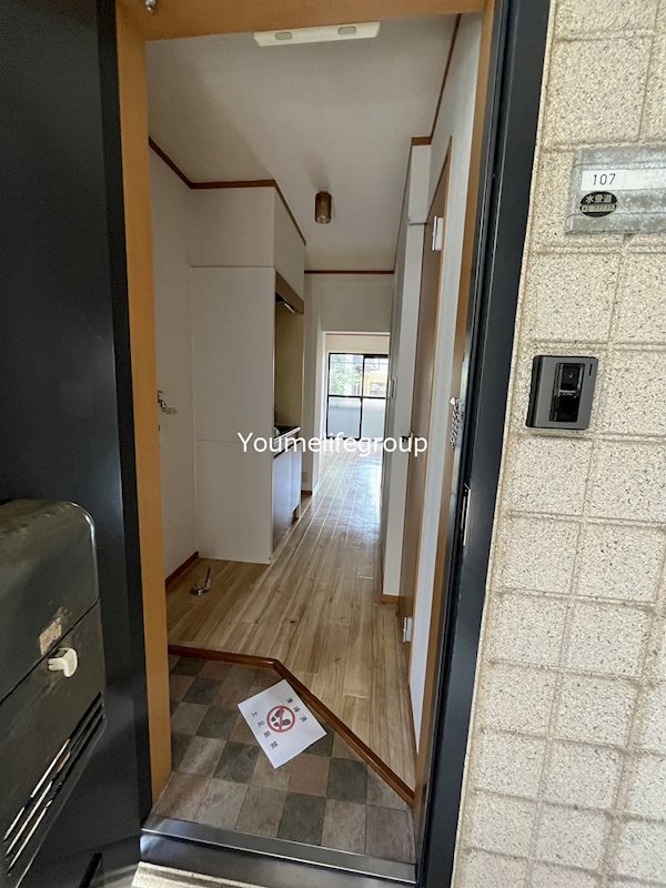 パストラル湘南 玄関